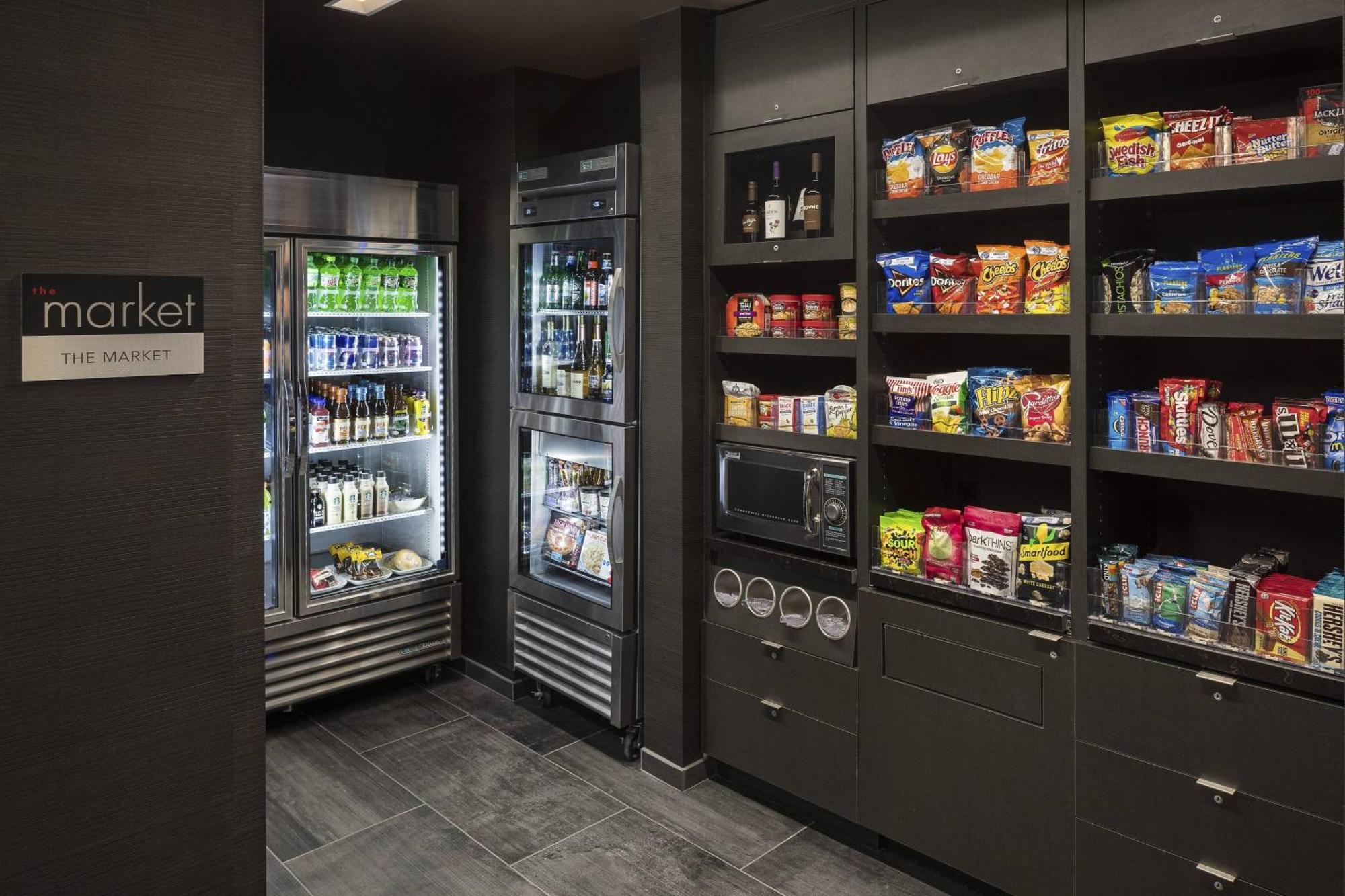 Courtyard By Marriott Seattle Northgate Hotell Exteriör bild