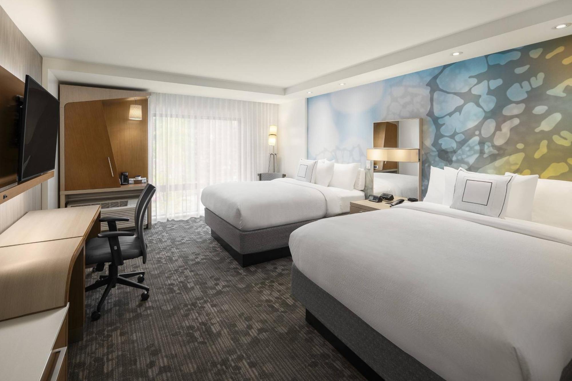 Courtyard By Marriott Seattle Northgate Hotell Exteriör bild
