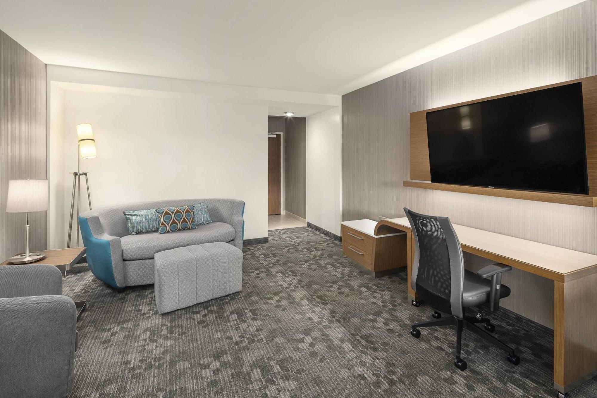 Courtyard By Marriott Seattle Northgate Hotell Exteriör bild